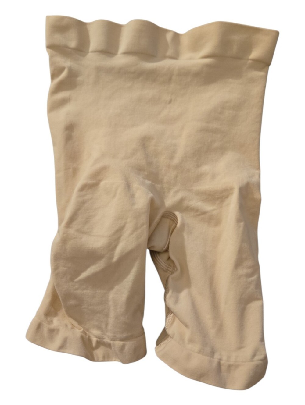 NWOT SKIMS Seamless Sculpt Mid Thigh Shapewear Short Light Nude Sand Medium